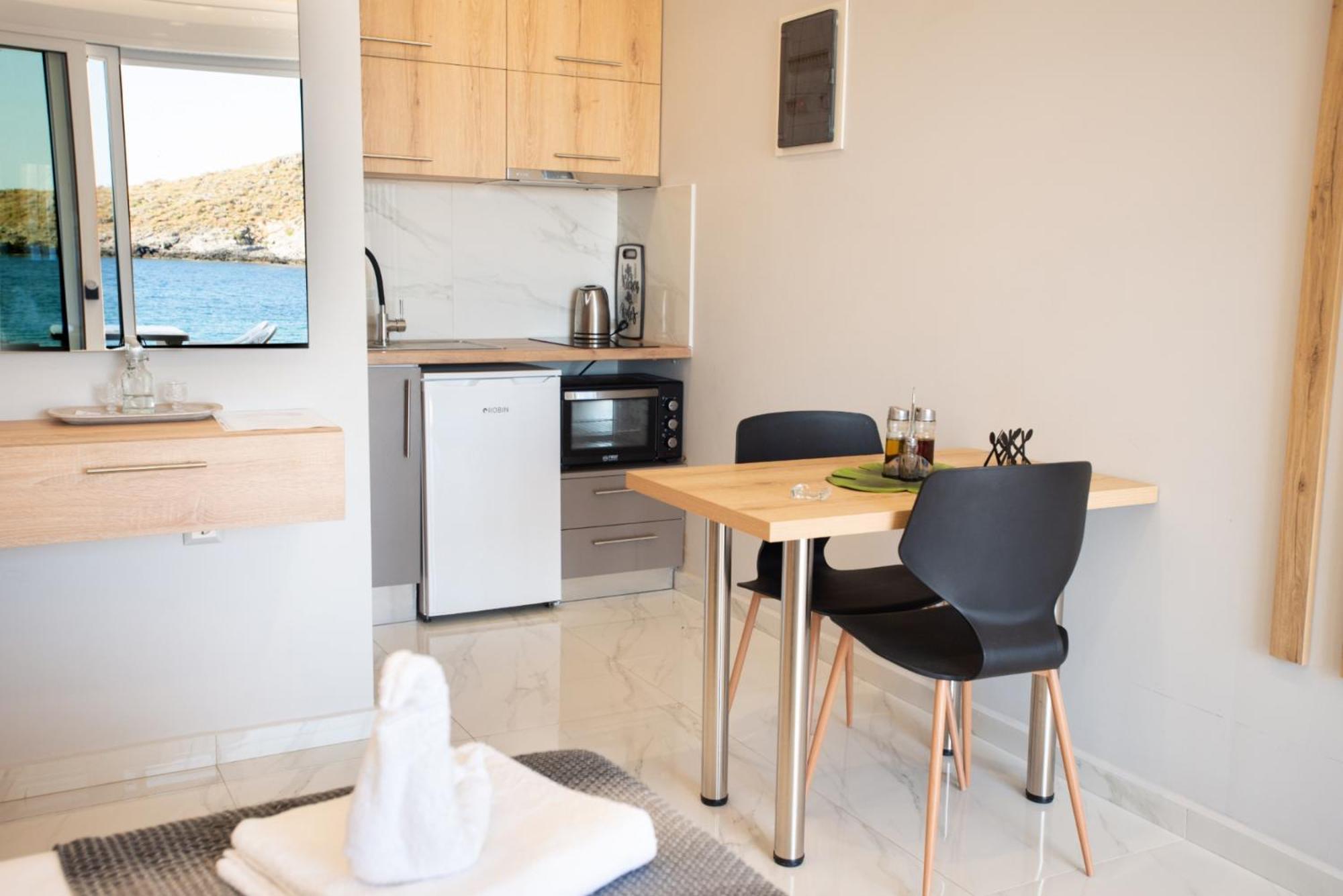 Beachfront Studio Kyma West ~ Crete'S Hidden Gem Kali Limenes Luaran gambar
